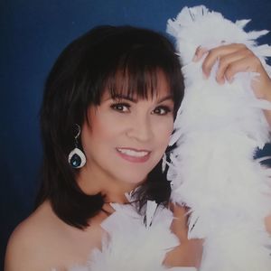 Meet your Posher, Cecilia